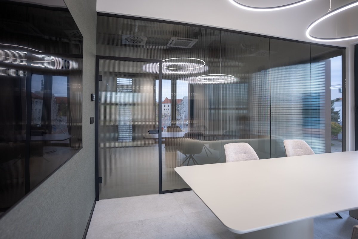 Palermo black + Flutes gray